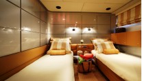  AA Absolute -  Twin Cabin